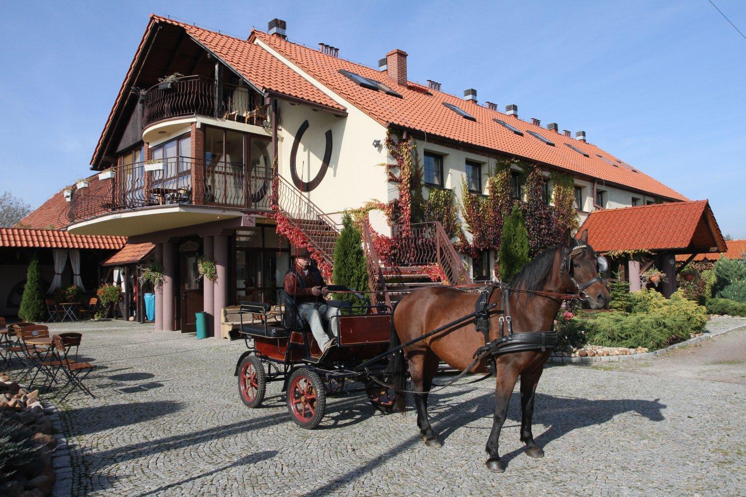Vila Podkowa Modliszów Exteriér fotografie